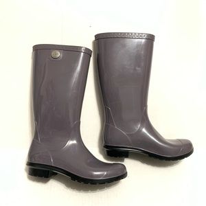 UGG Shaye Tall Light Purple Rain Boots Women’s Size 8